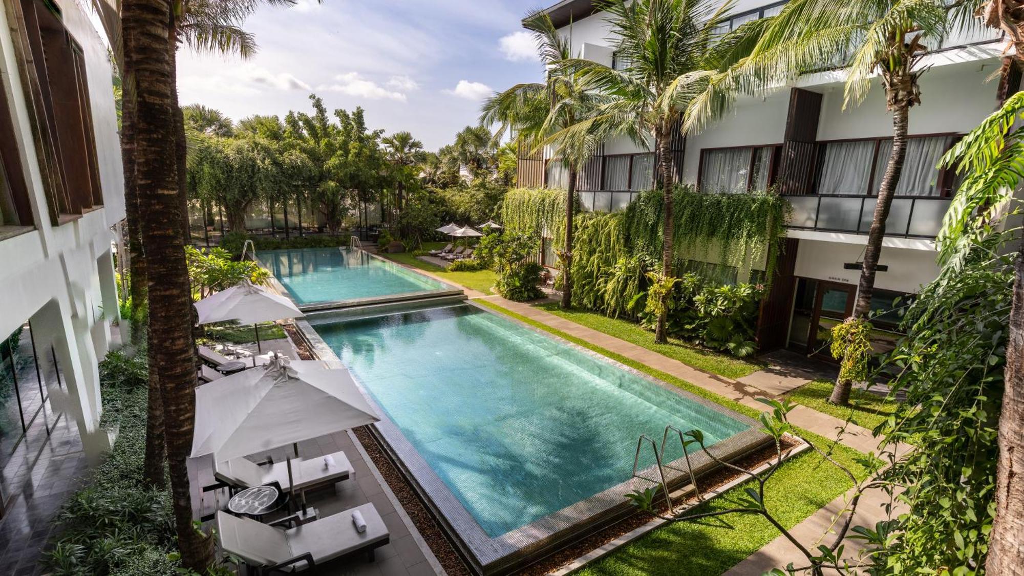 Shintana Saya La Maison Ciudad de Siem Riep Exterior foto The pool at the hotel